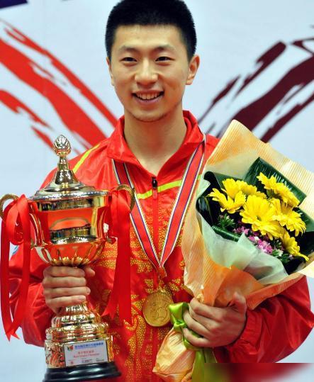 他在社交媒 他在社交媒